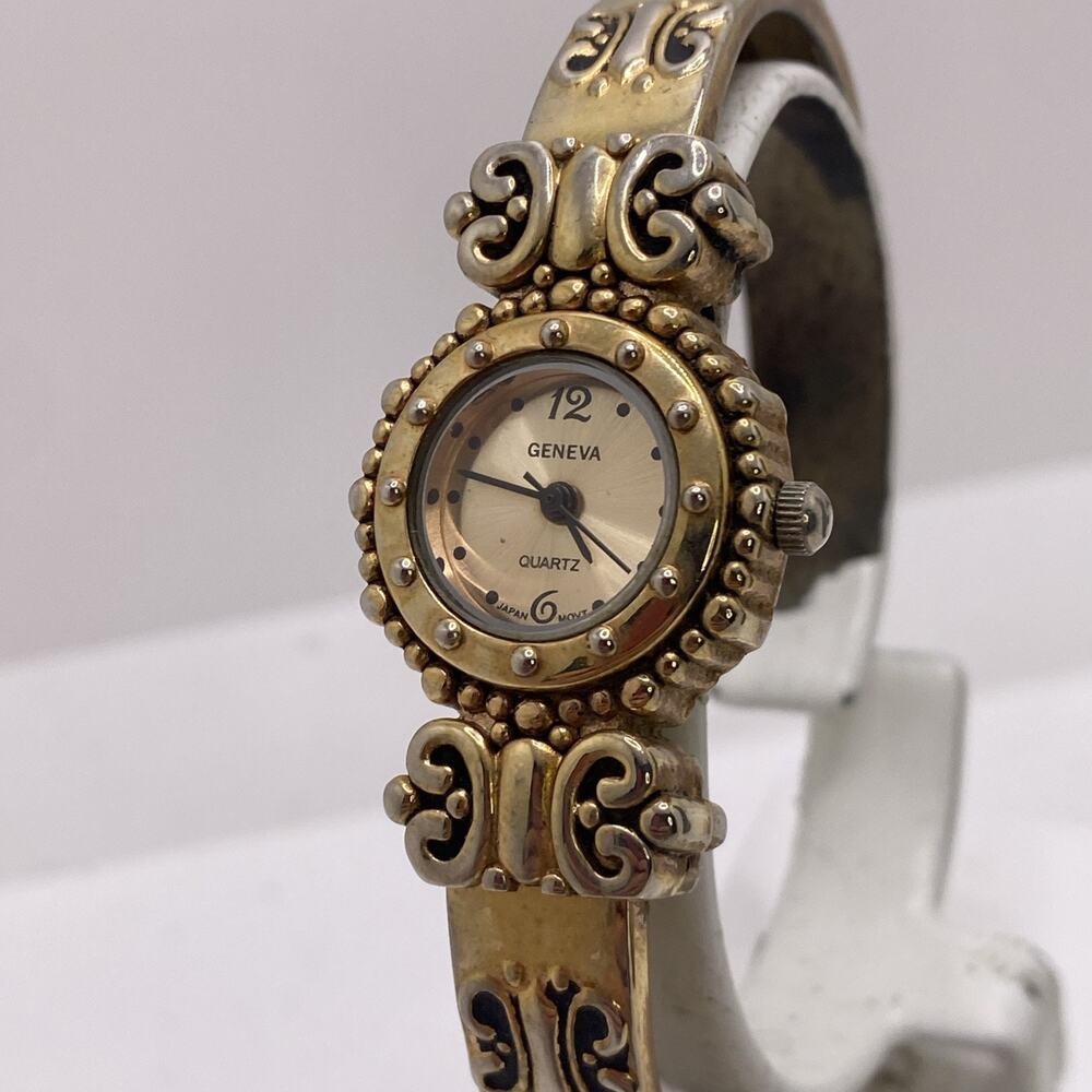 Vintage Geneva Womens Gold Cuff Bange Watch New Battery